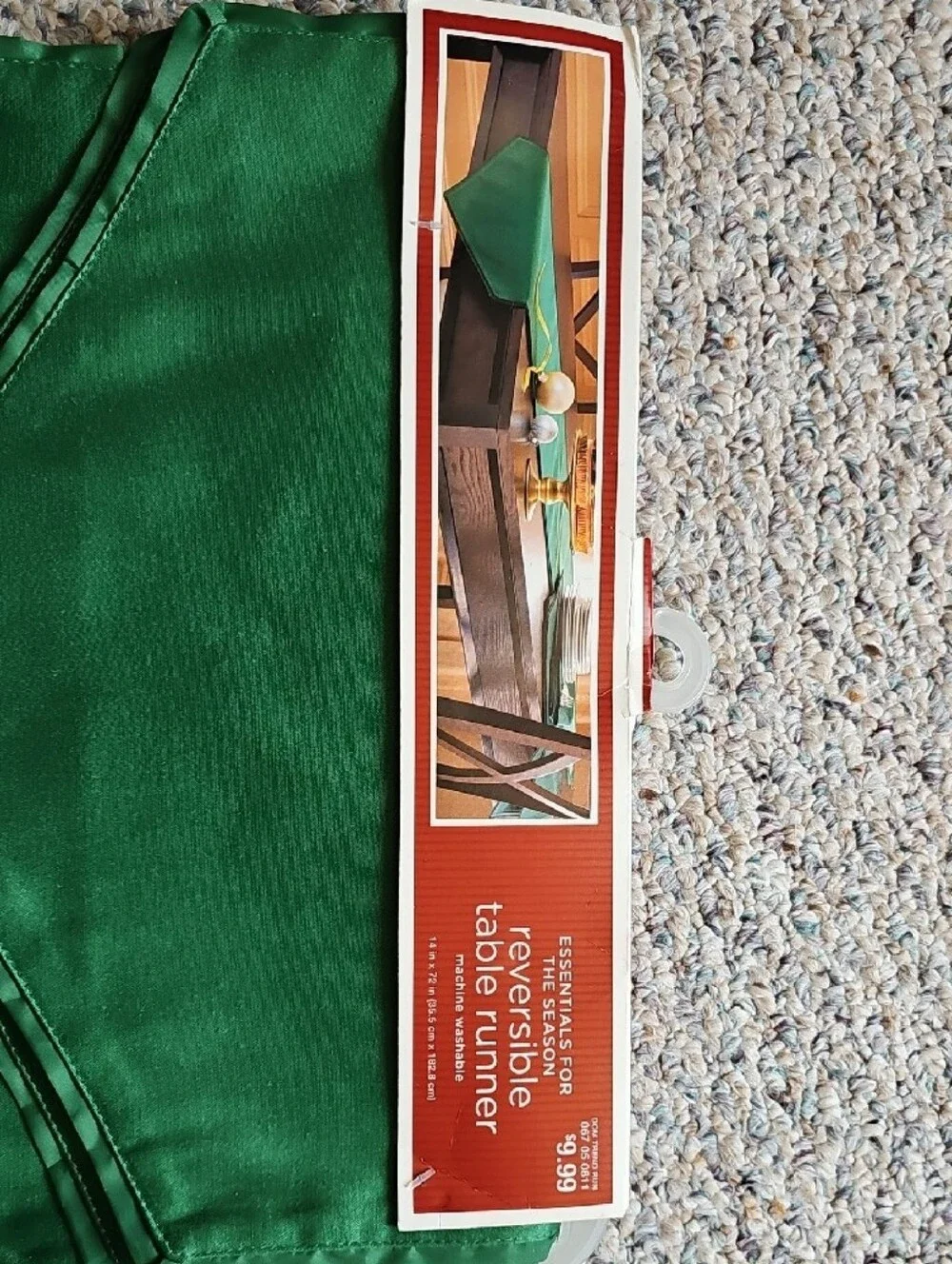 Essentials Green Reversible Table Runner